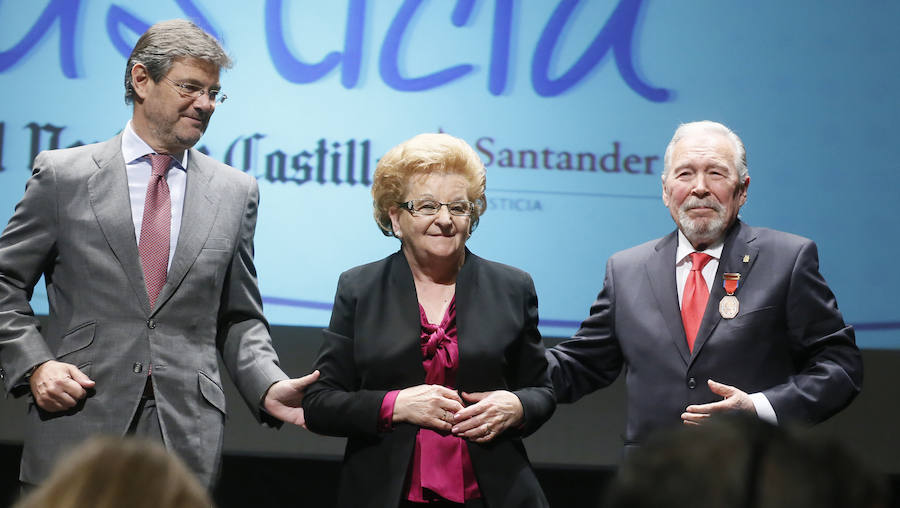 Entrega de la Orden de San Raimundo a Zenón García