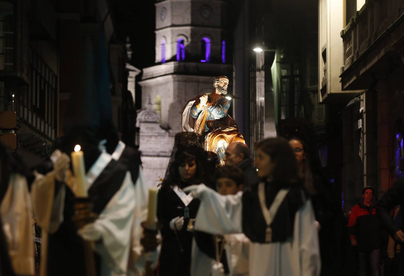 Cofradía de Nuestro Padre Jesús Resucitado, María Santísima de la Alegría y las Lágrimas de San Pedro de Valladolid