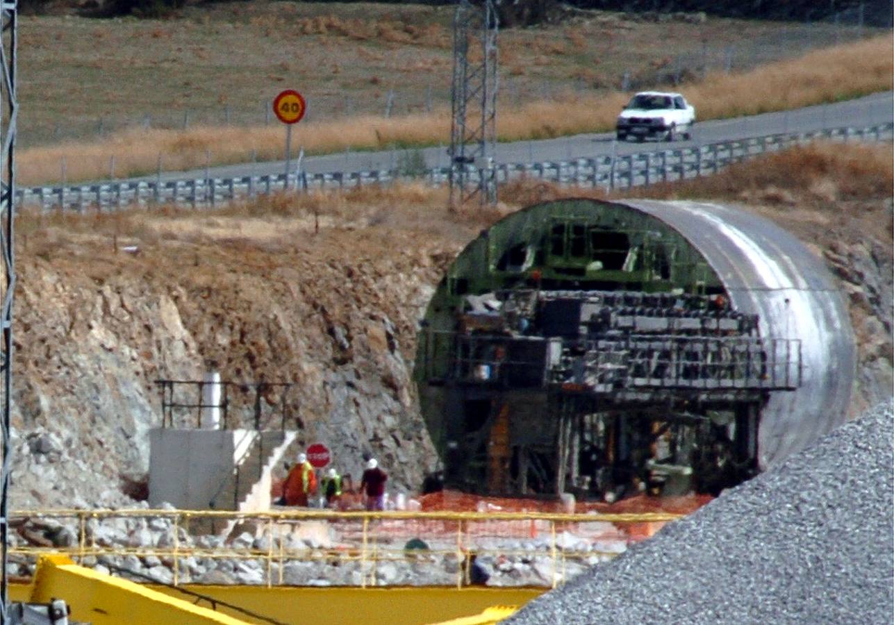 Imágenes de la construcción de los túneles de Guadarrama