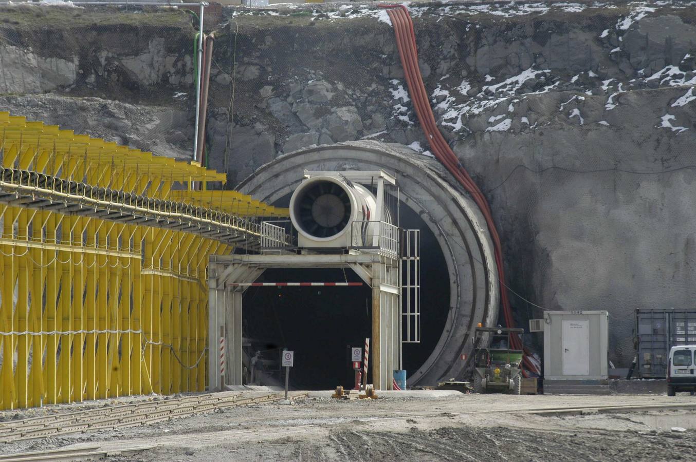Imágenes de la construcción de los túneles de Guadarrama