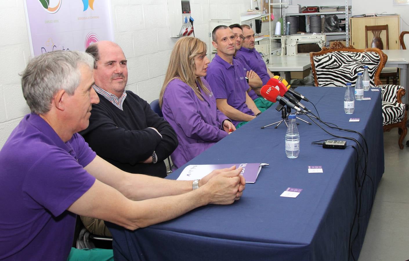 Taller de tapicería de la Fundación Valora2 de Palencia