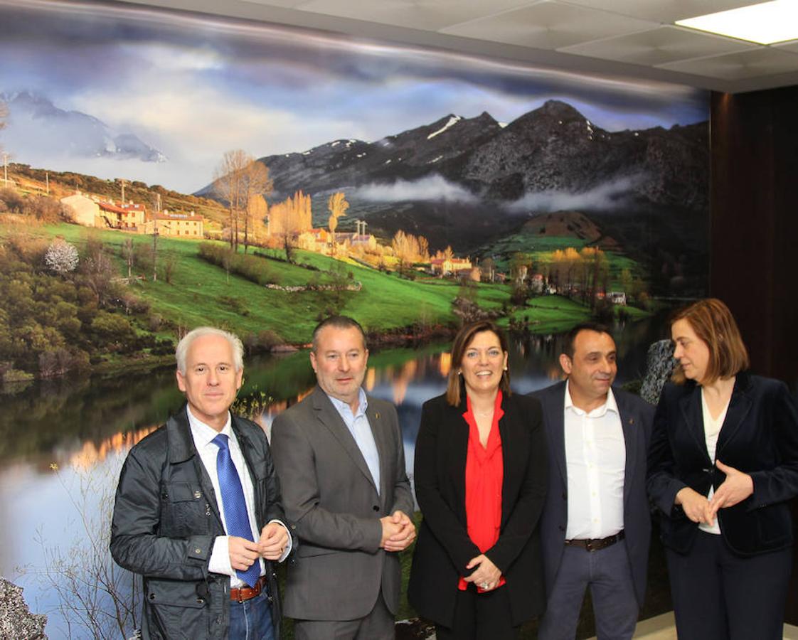 Inauguración del nuevo local de ASAJA en Palencia