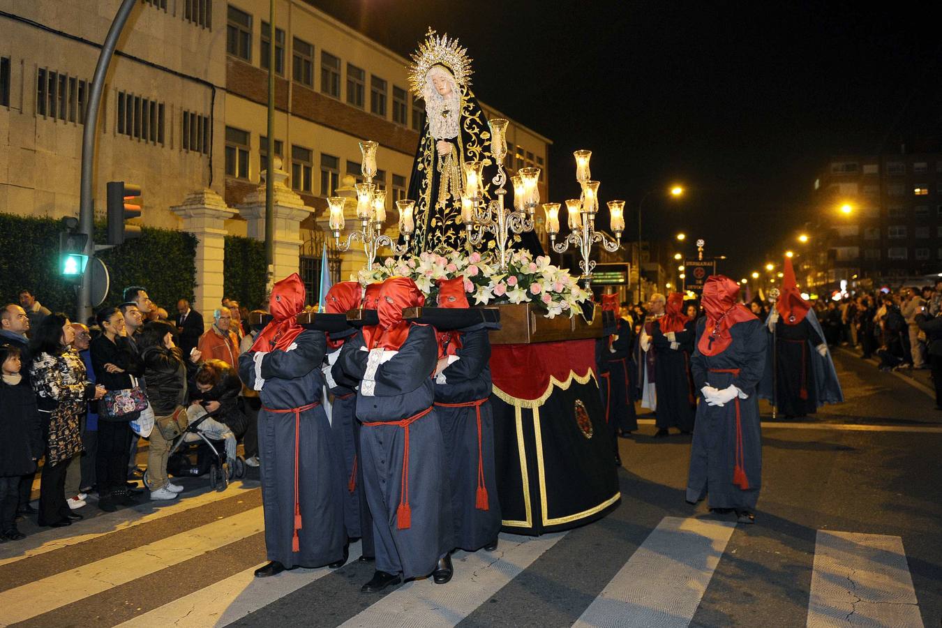 Cofradía de la Exaltación de la Santa Cruz de Nuestra Señora de los Dolores de Valladolid