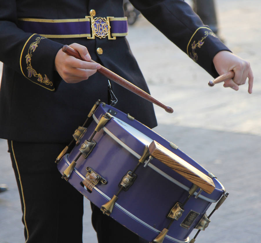 Entrega de la medalla de oro de la ciudad a la cofradia de los nazarenos de Palencia