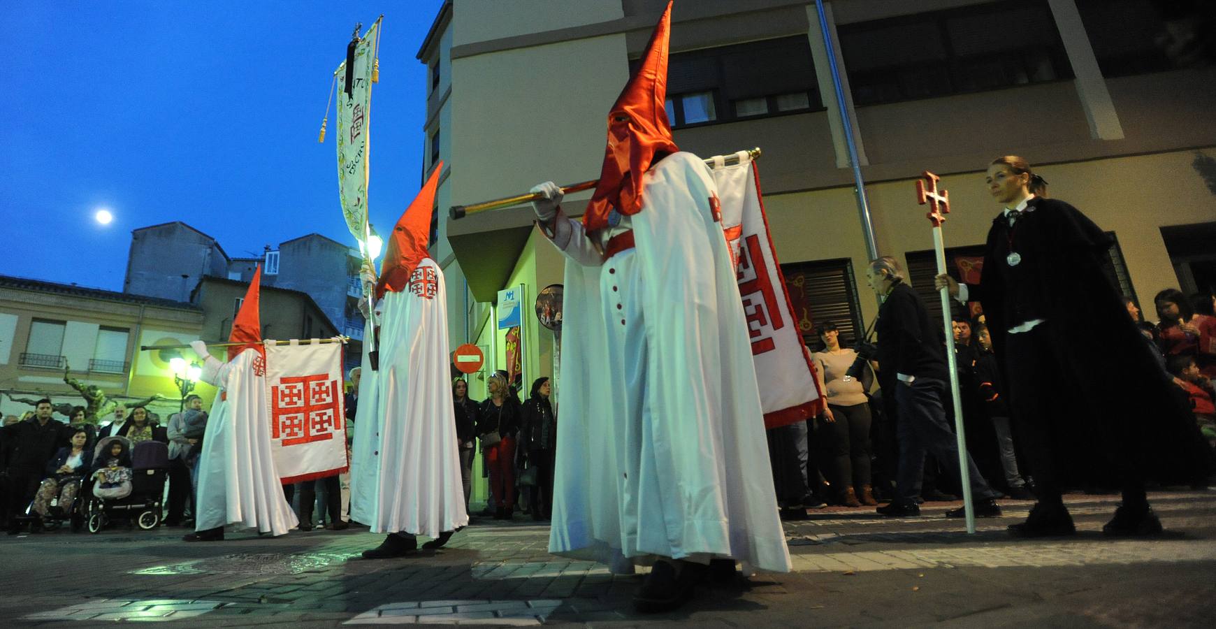 Peregrinación del Santísimo Cristo del Amor y la Meditación de las Siete Palabras en Medina del Campo