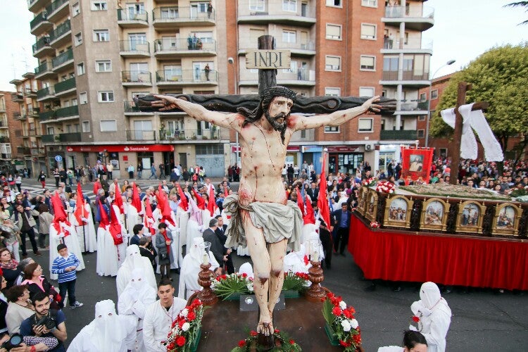 Procesión de Nuestro Padre Jesús del Perdón y acto de indulto al preso en Salamanca