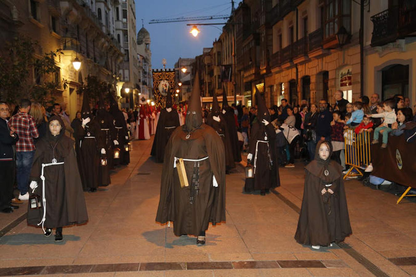 Procesión de las Cinco Llagas en Palencia