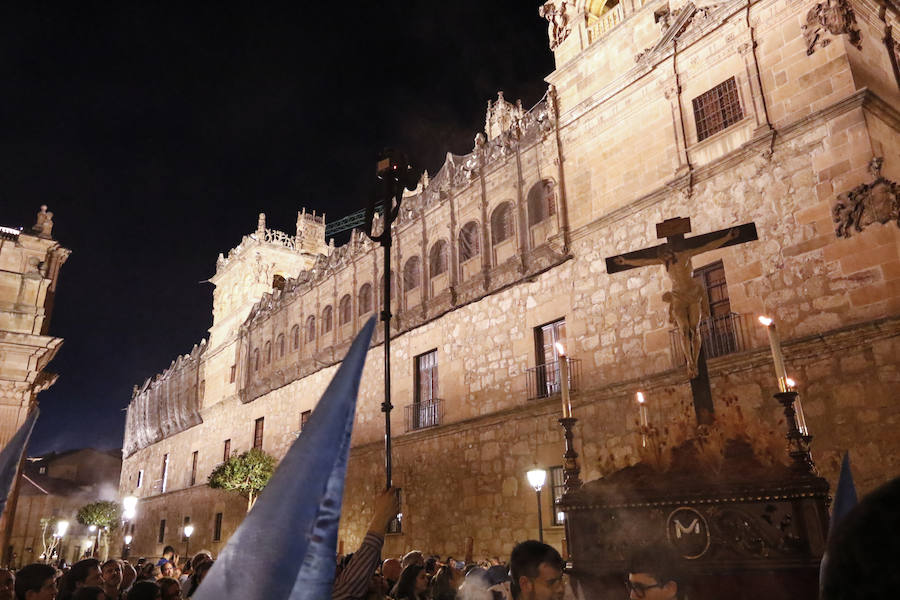 Procesión del Cristo de Los Doctrinos en Salamanca