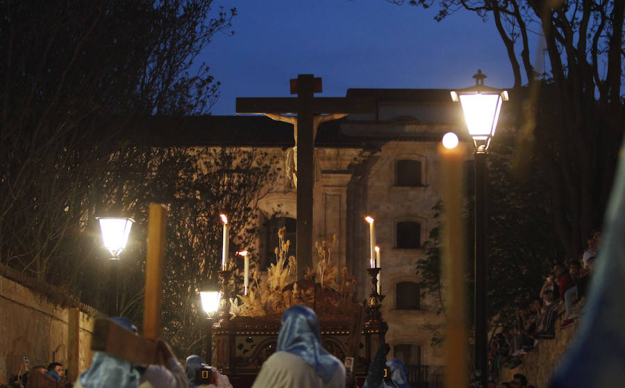 Procesión del Cristo de Los Doctrinos en Salamanca