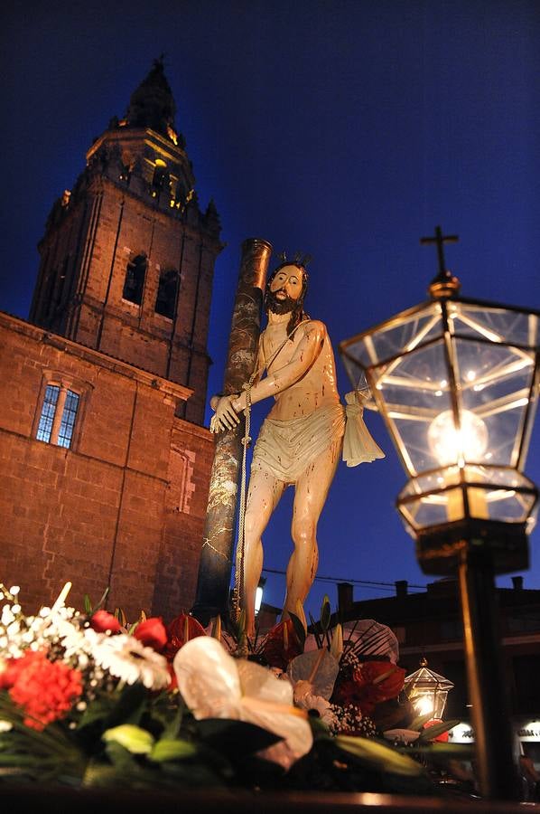 Procesión de la Vera Cruz en Nava del Rey (Valladolid)