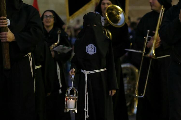 Procesión del Silencio de la Hermandad Universitaria de Salamanca