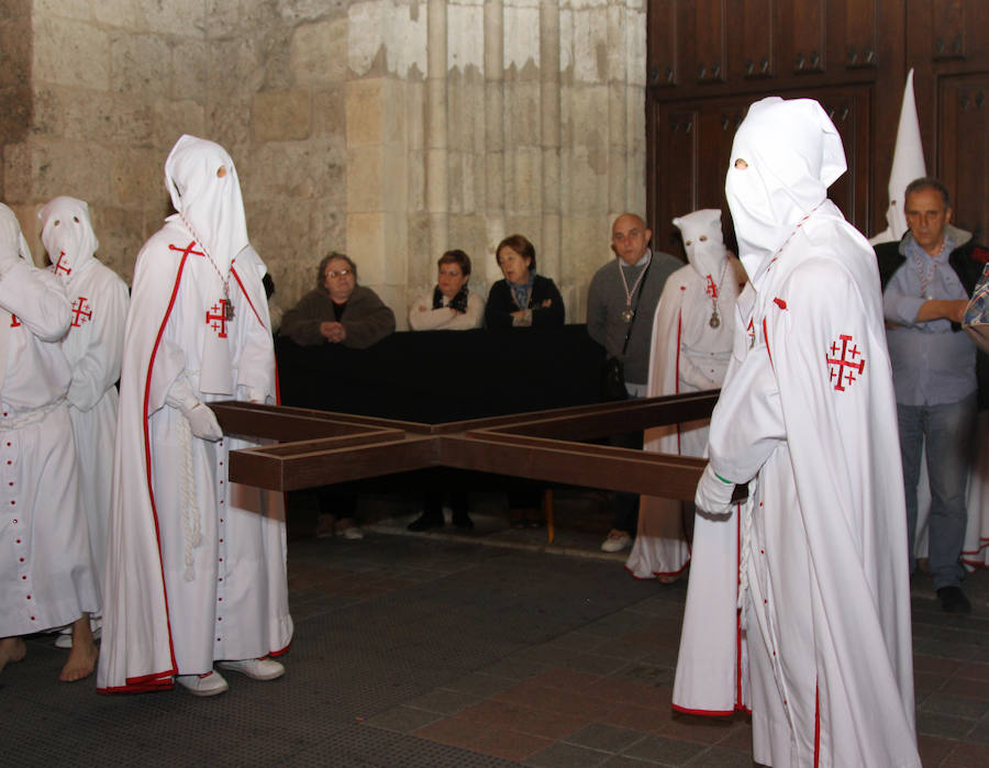 Procesión de la Quinta Angustia en Palencia