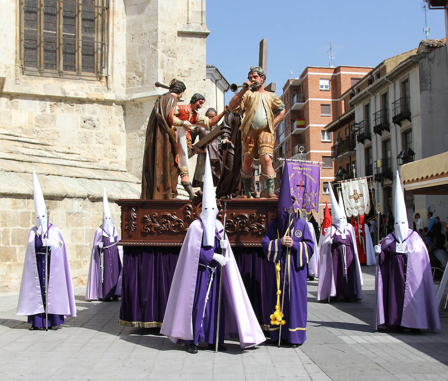 Procesión de Los Pasos en Palencia (1/2)