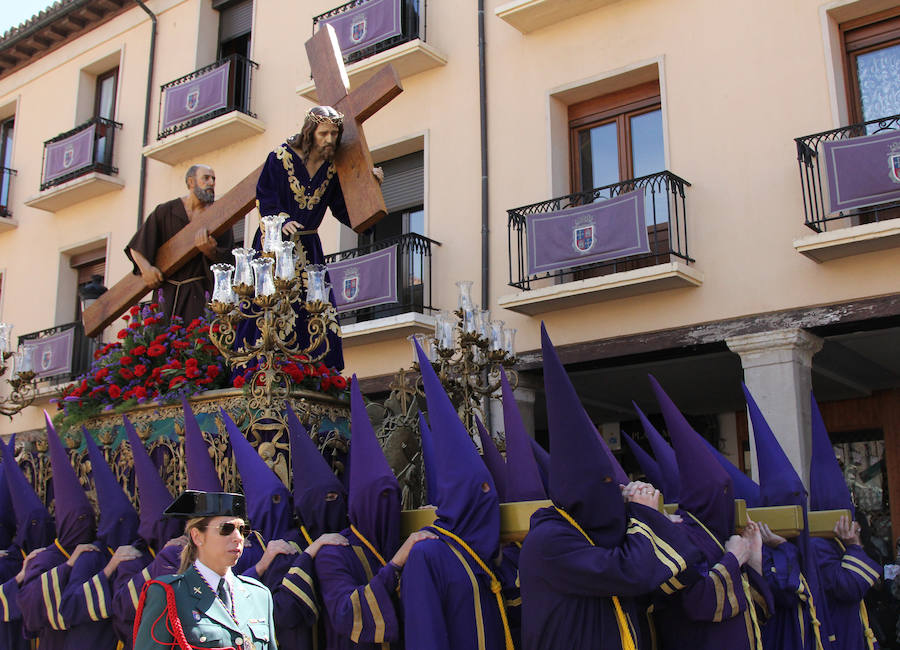 Procesión de Los Pasos en Palencia (2/2)