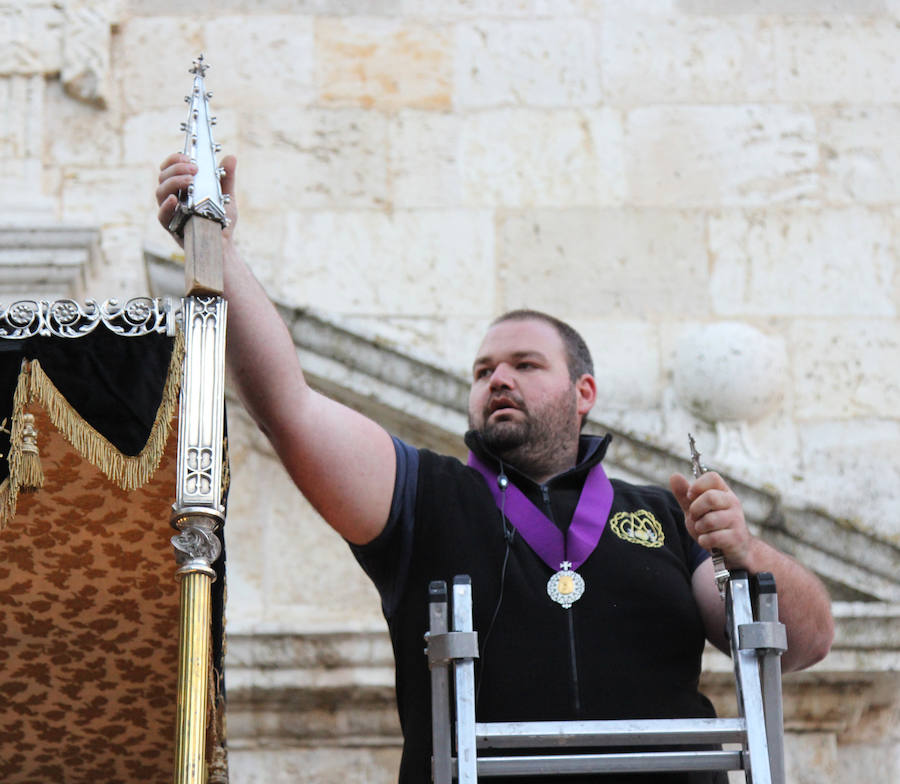 Procesión de la Virgen de la Soledad en Palencia