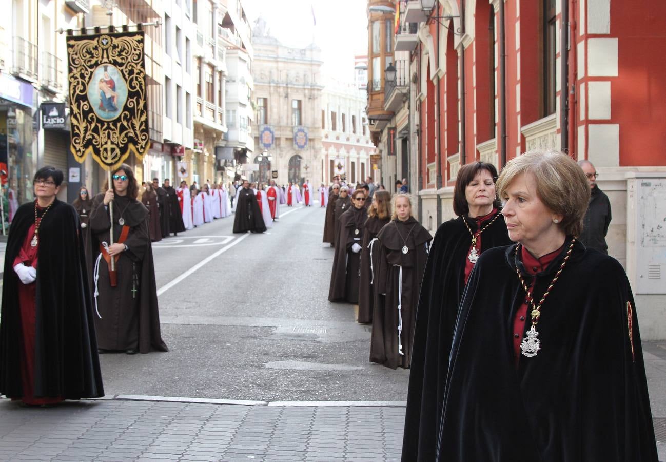 El Rompimineto del Velo pone fin a la Semana Santa palentina