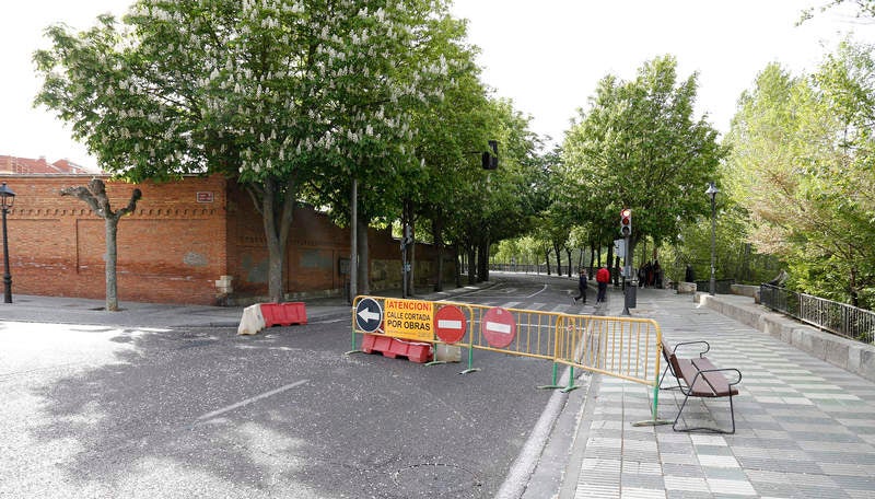 Corte de tráfico en la avenida de Castilla de Palencia por las obras del colector