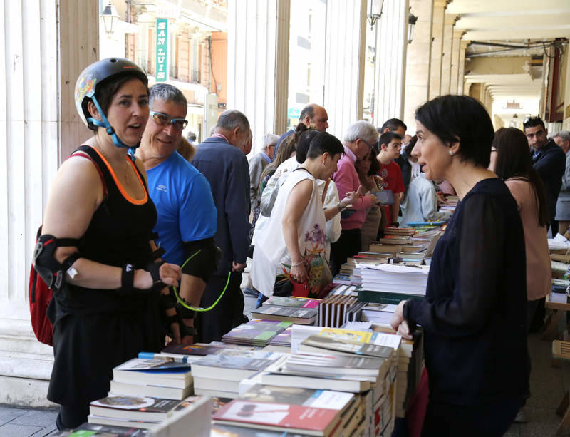 Día del Libro en la Calle Mayor de Palencia