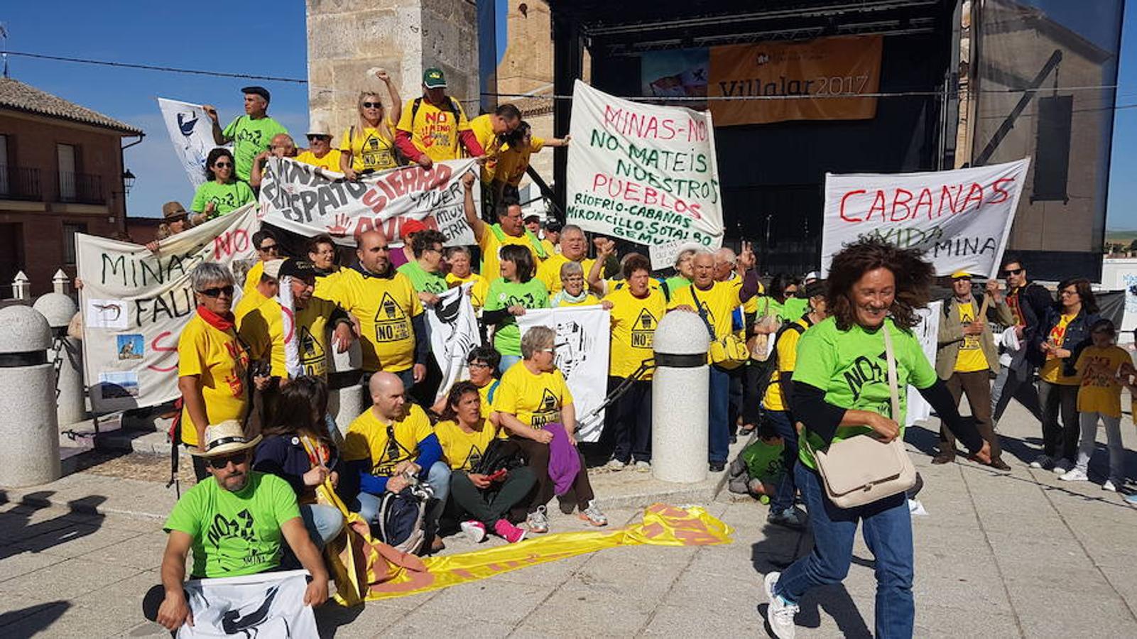 El expresidente Zapatero visita Villalar de los Comuneros en el Día de Castilla y León