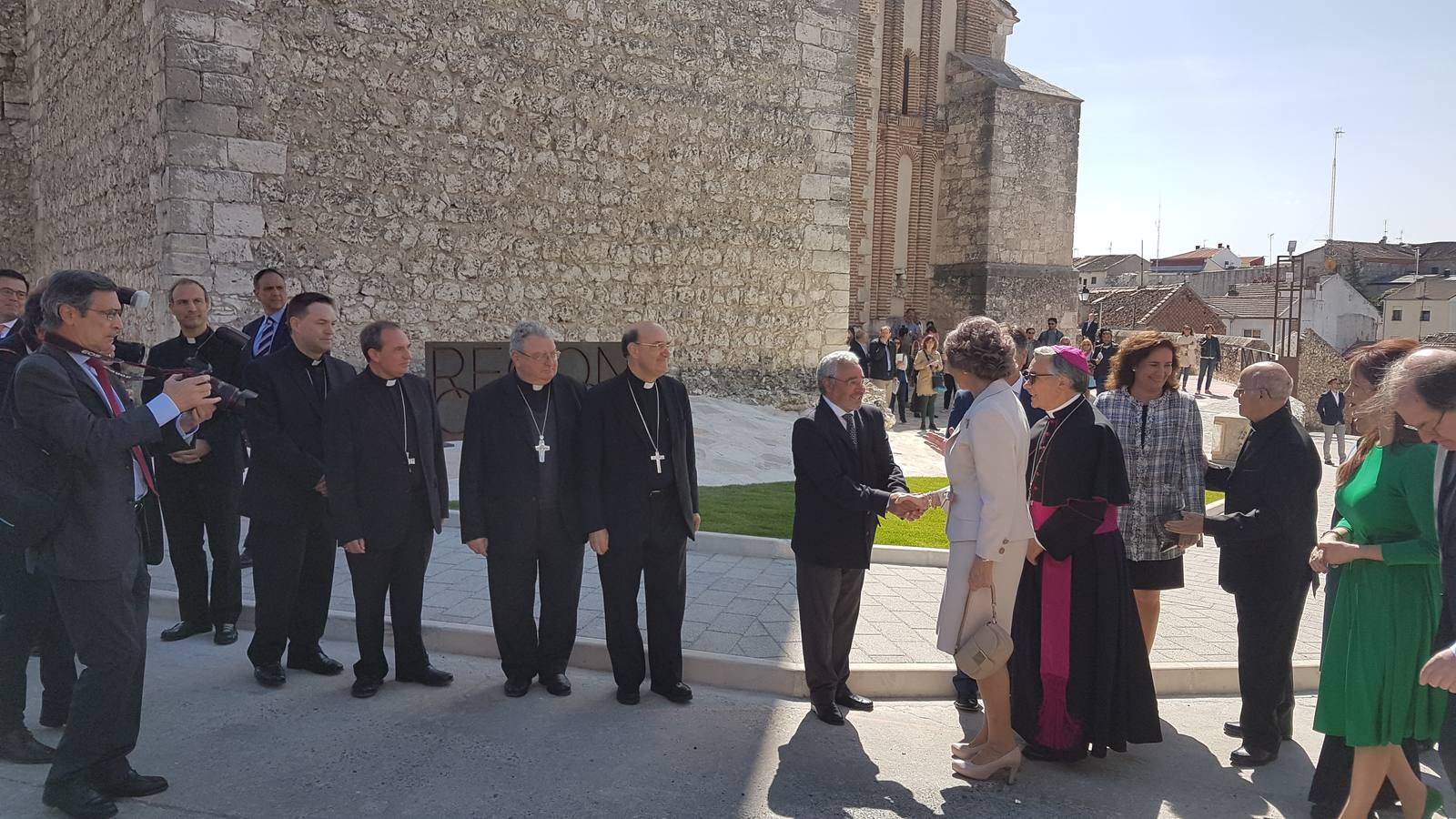 Cuéllar recibe a la Reina Sofía en la inauguración de la exposición &#039;Reconciliare&#039; de Las Edades del Hombre