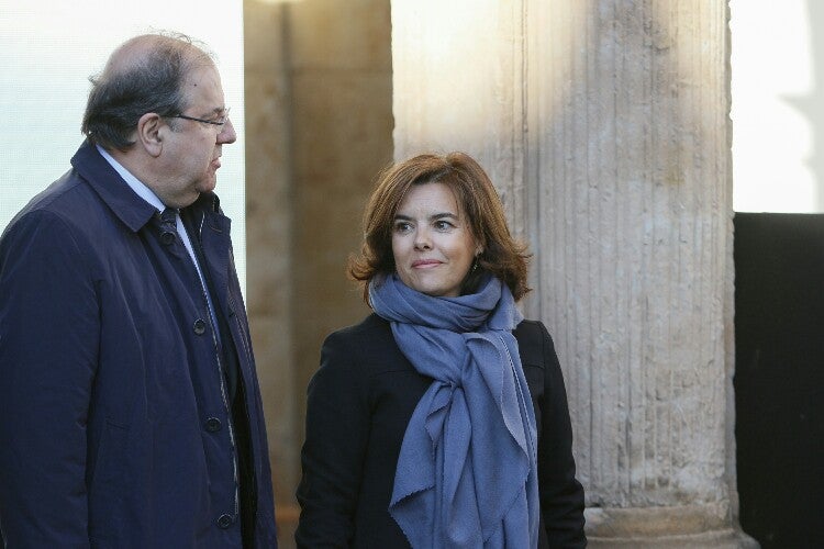 La vicepresidenta del Gobierno, Soraya Sáenz de Santamaría, inaugura la exposición de Miquel Barceló en Salamanca