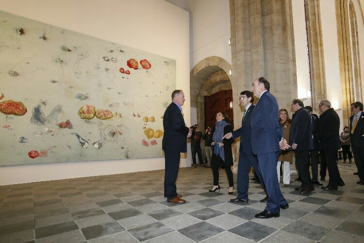 La vicepresidenta del Gobierno, Soraya Sáenz de Santamaría, inaugura la exposición de Miquel Barceló en Salamanca