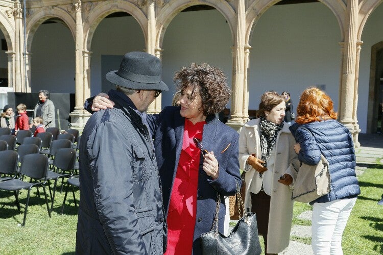 Miquel Barceló realiza una performance en el Colegio Arzobispo Fonseca de Salamanca