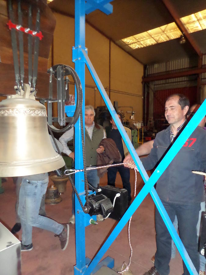 Jornada de puertas abiertas en la fábrica Campanas de Saldaña