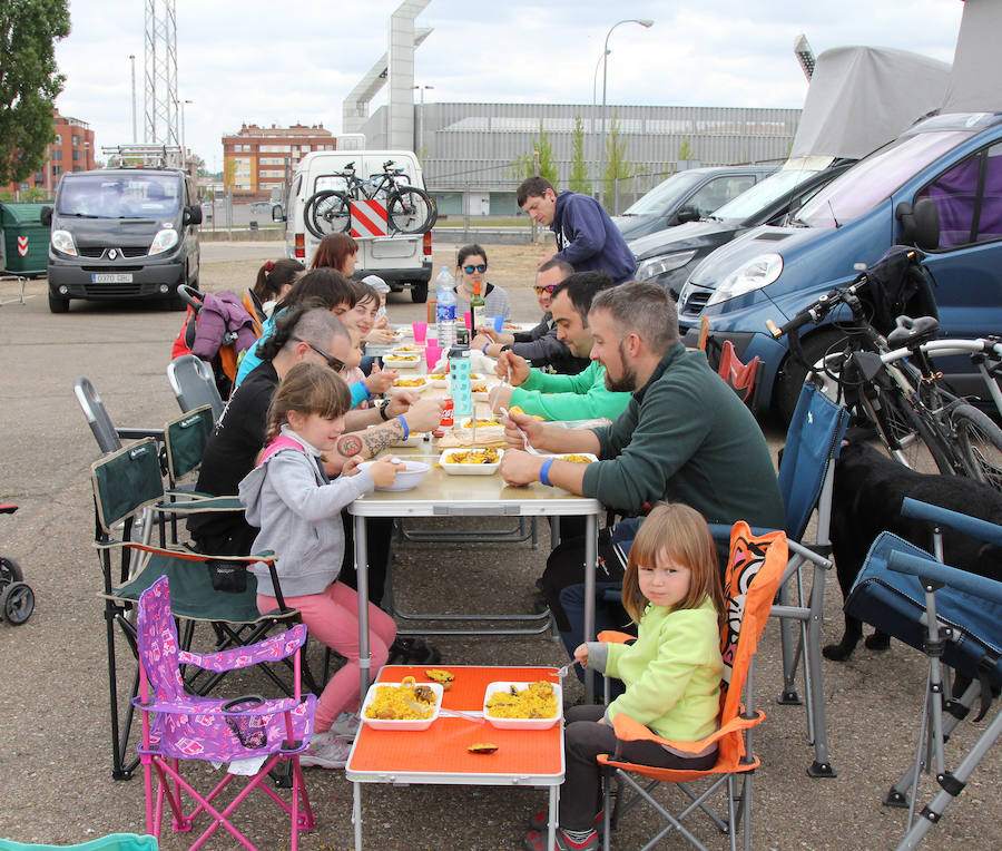 XX Concentración nacional de furgonetas &#039;Camper&#039; en Palencia