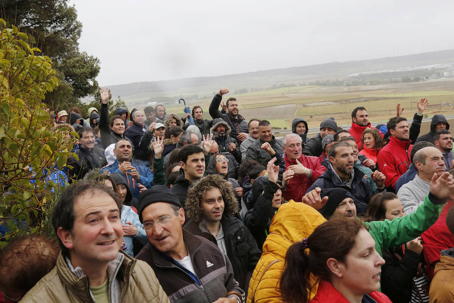 La pedrea del pan y el quesillo en Palencia 2/2