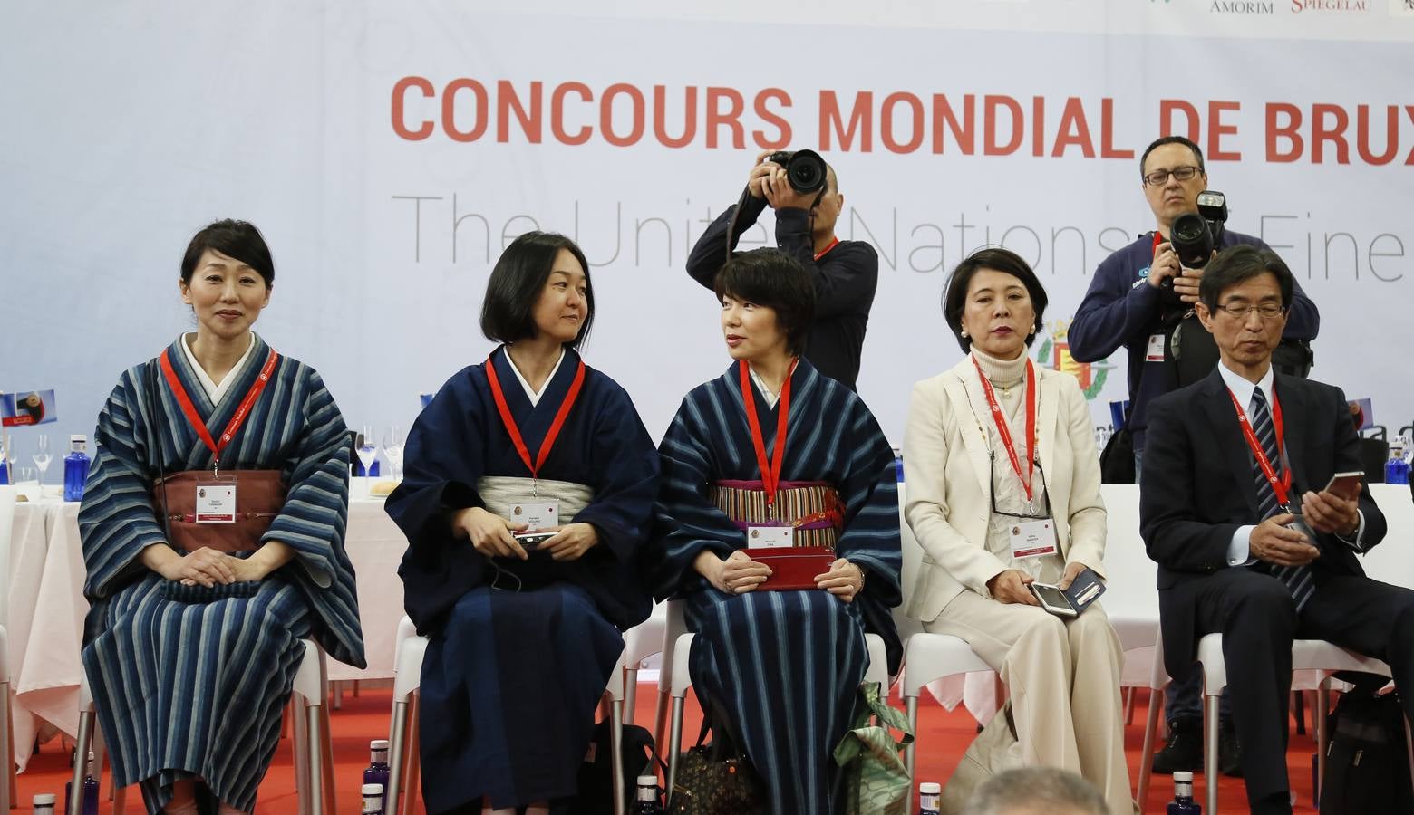 Arrancan en la Feria Internacional de Valladolid las catas a ciegas del Concurso Mundial de Bruselas