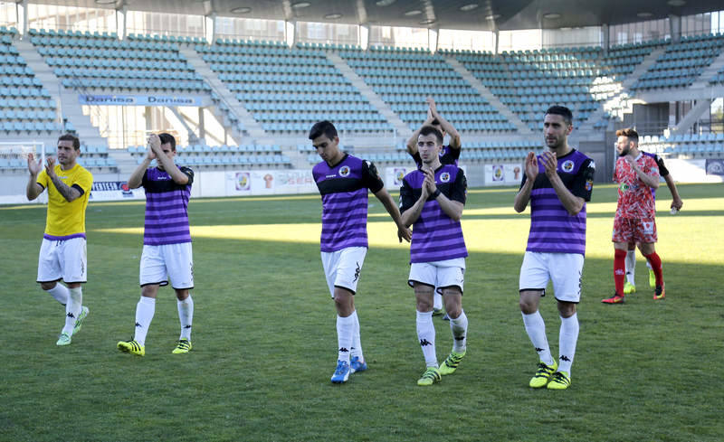 El Deportivo Palencia consuma su descenso ante el Guijuelo