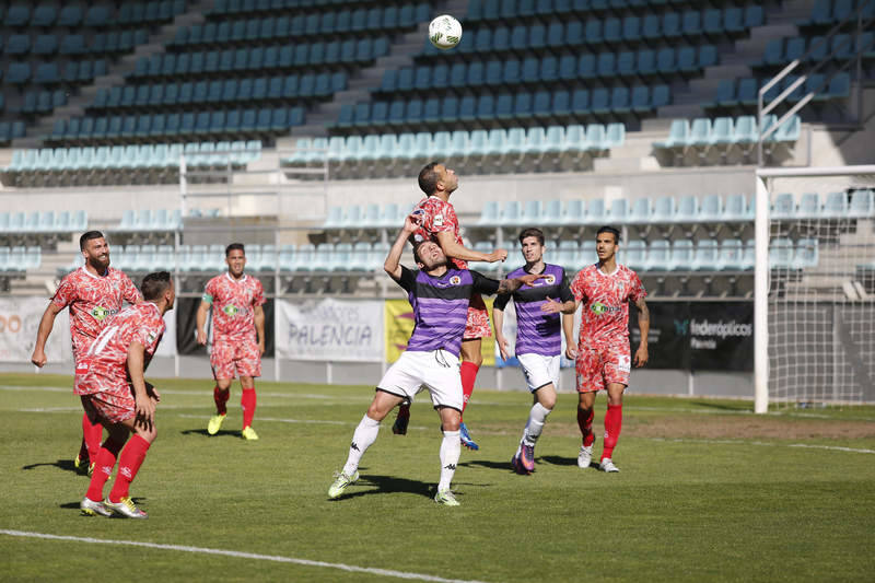 El Deportivo Palencia consuma su descenso ante el Guijuelo