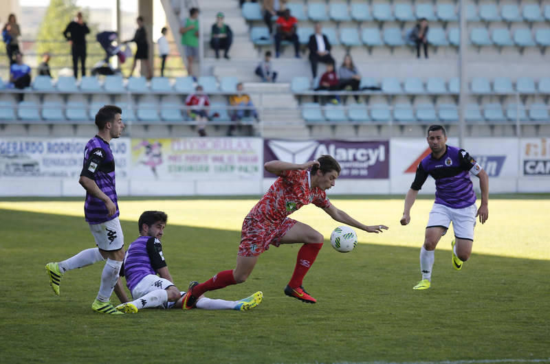 El Deportivo Palencia consuma su descenso ante el Guijuelo