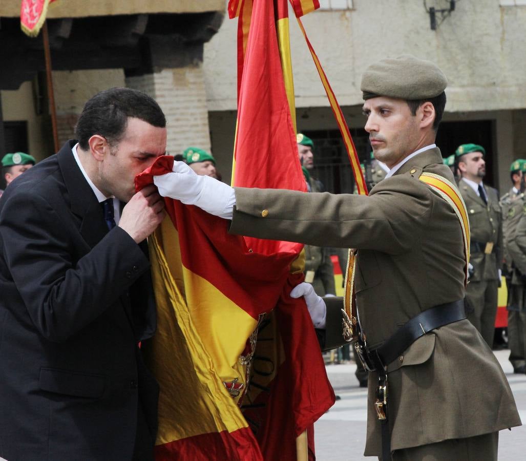 Paredes de Nava rinde honores a las Fuerzas Armadas (2/2)