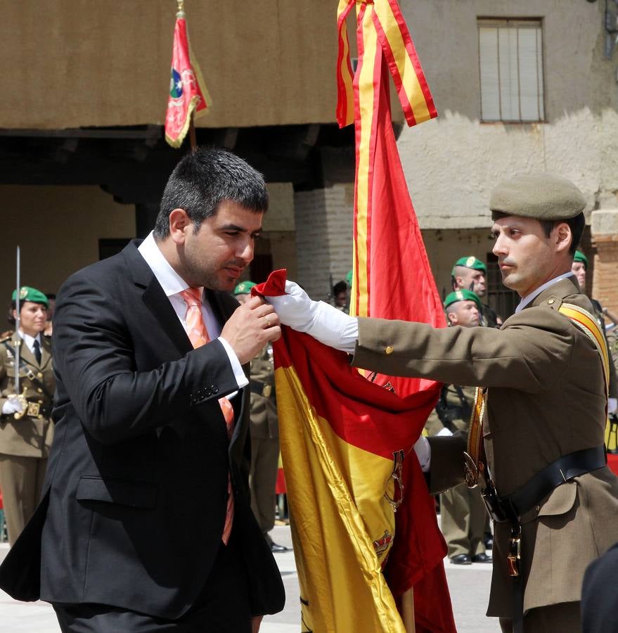 Paredes de Nava rinde honores a las Fuerzas Armadas (2/2)