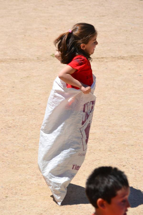 II Jornada de educación física en la calle en Arévalo