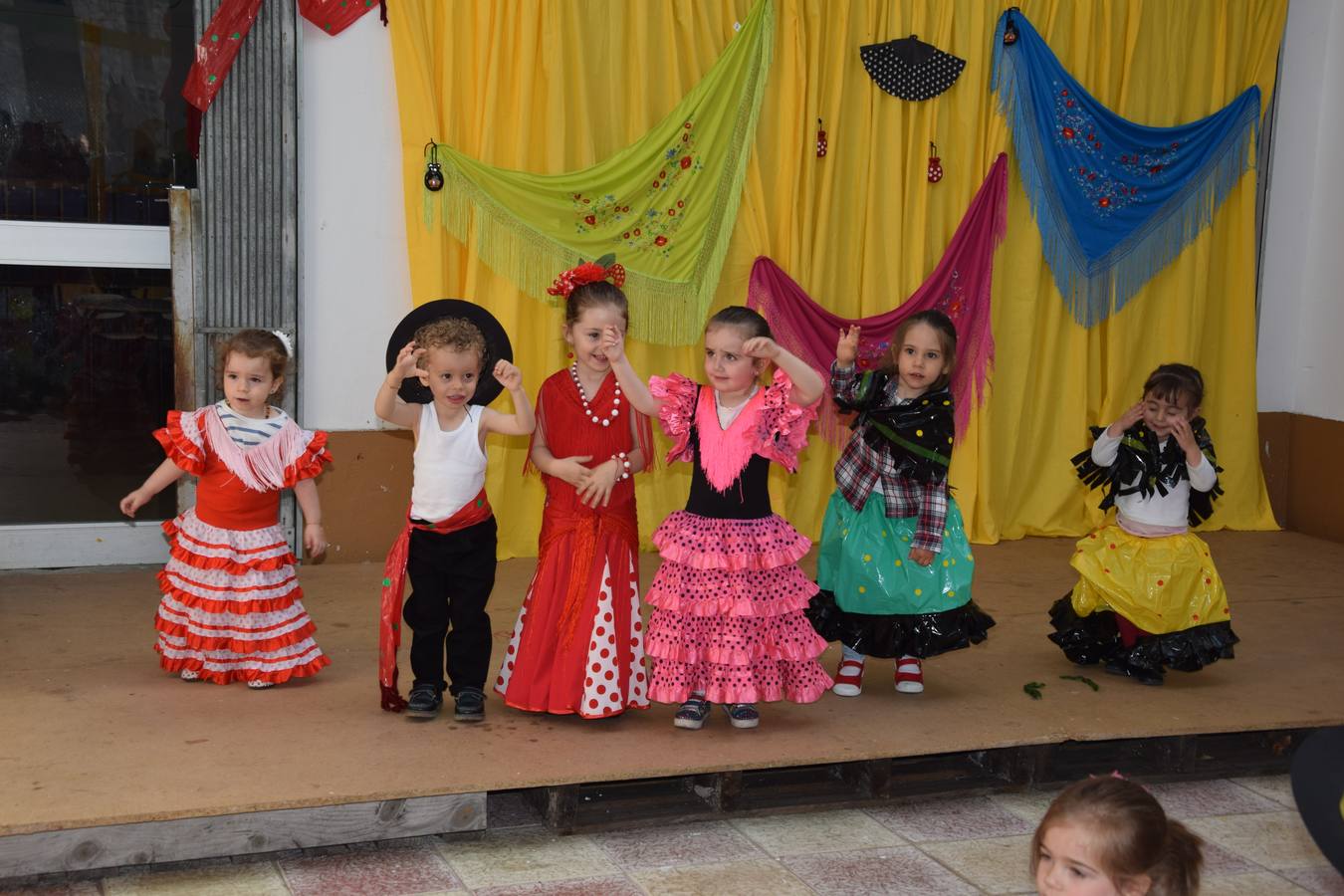 Feria de Abril en la guardería de Guardo (Palencia)