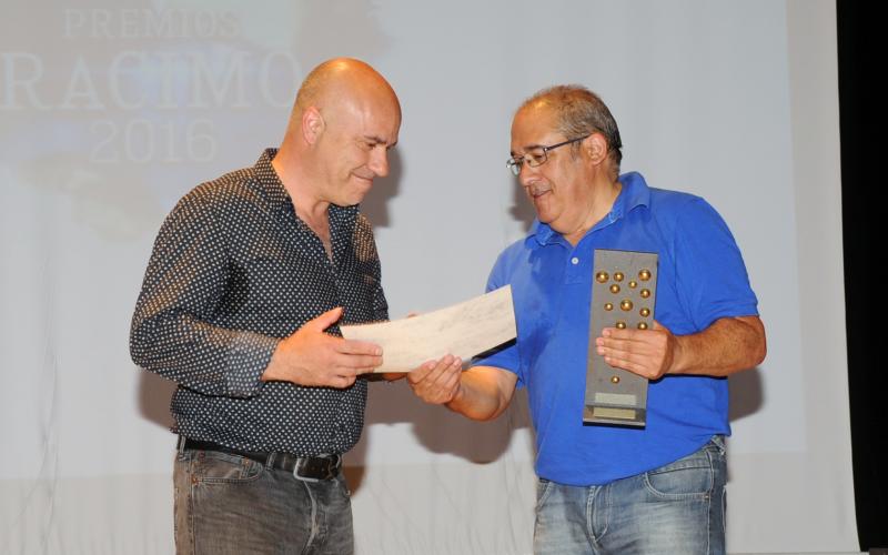 Entrega de los Premios Racimo en Serrada