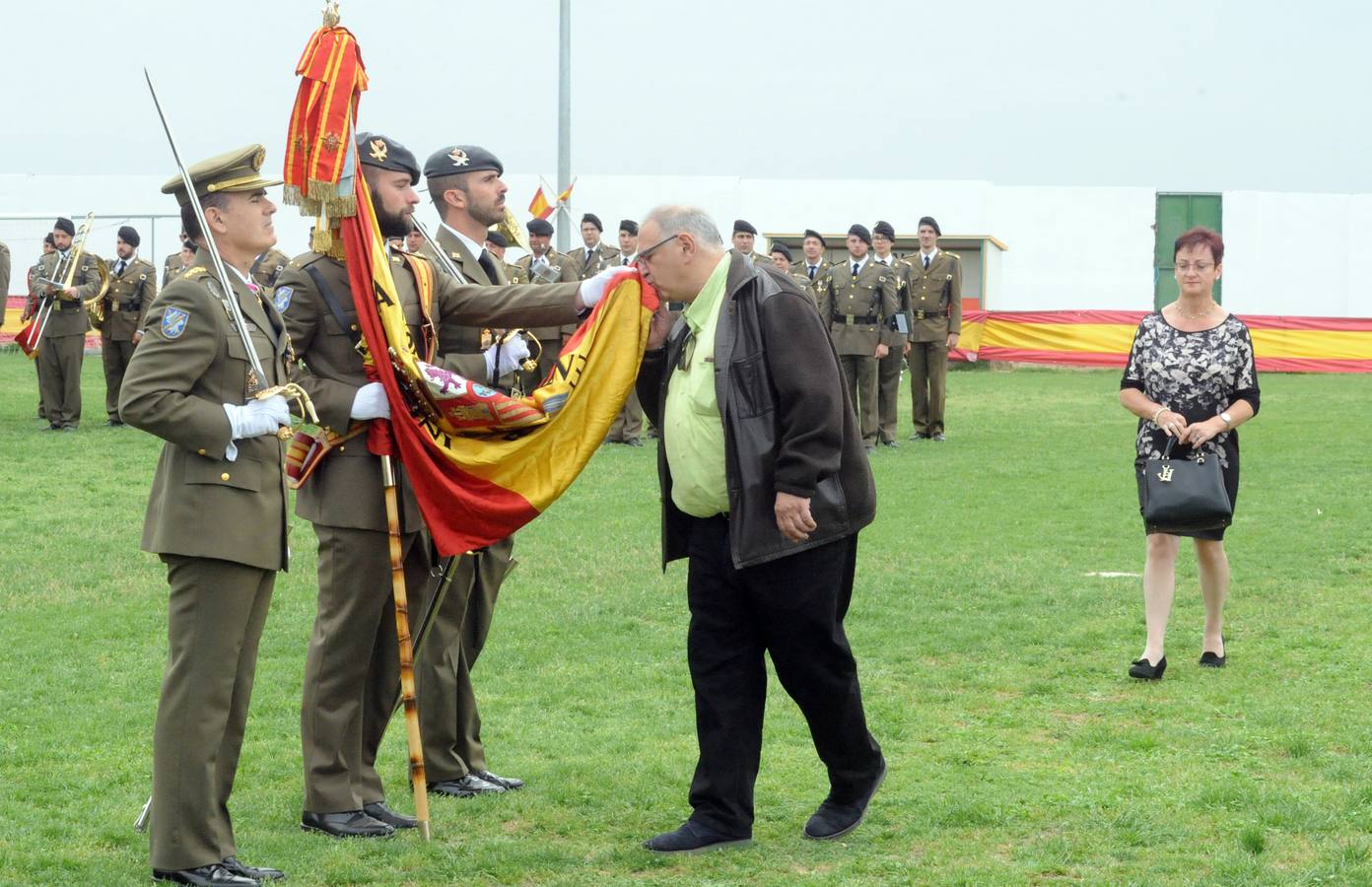 Jura de bandera de civiles en Serrada (Valladolid)