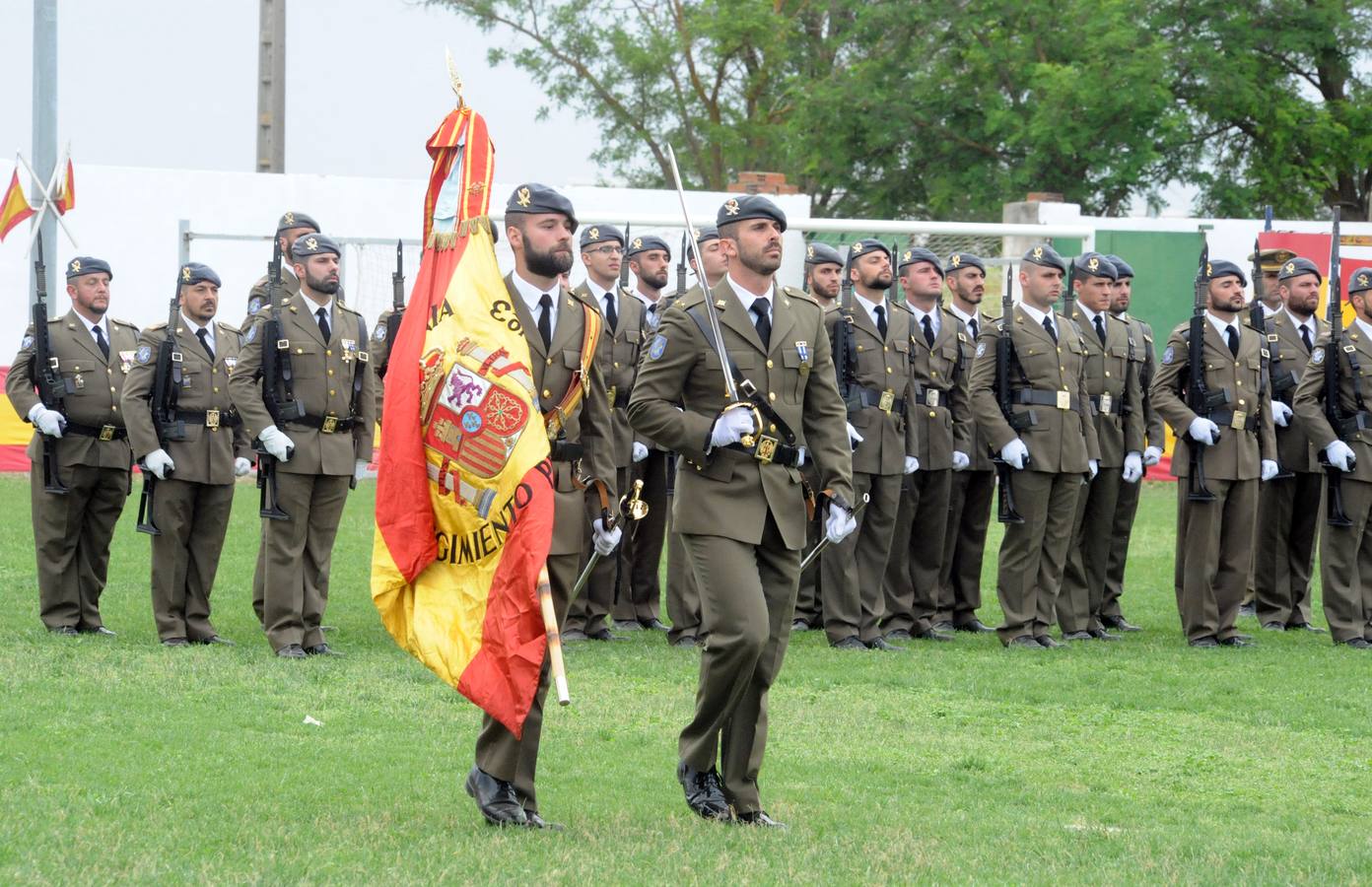 Jura de bandera de civiles en Serrada (Valladolid)