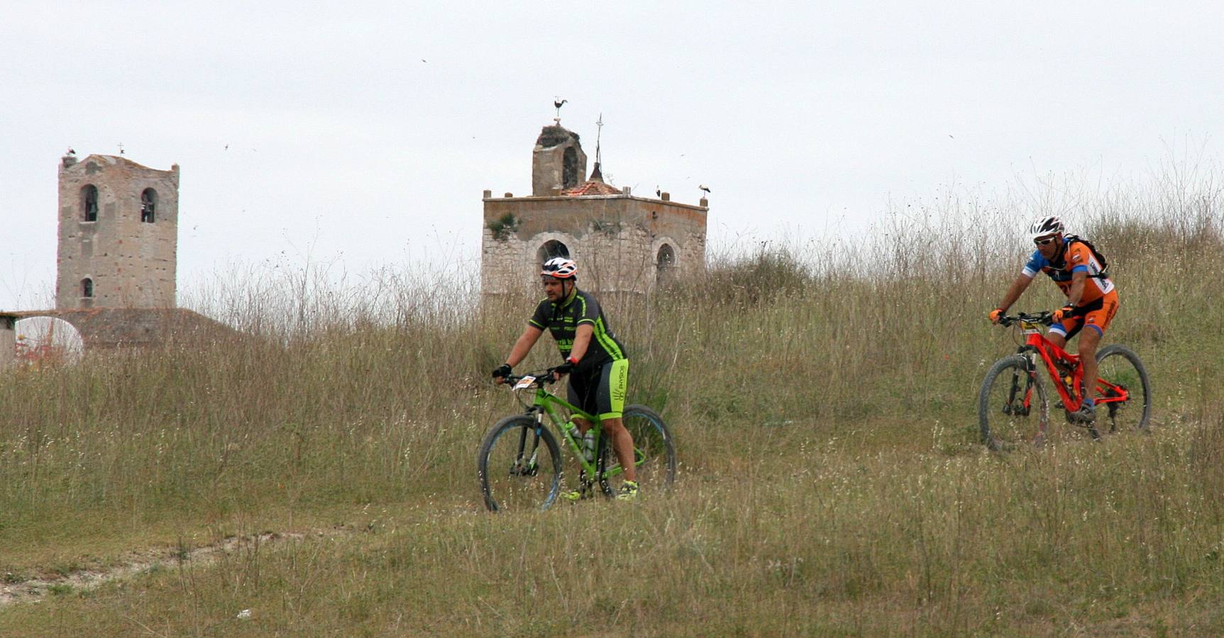 160 corredores participan en el &#039;Desafío de las dos Villas&#039; entre Cuellar y Fuentidueña