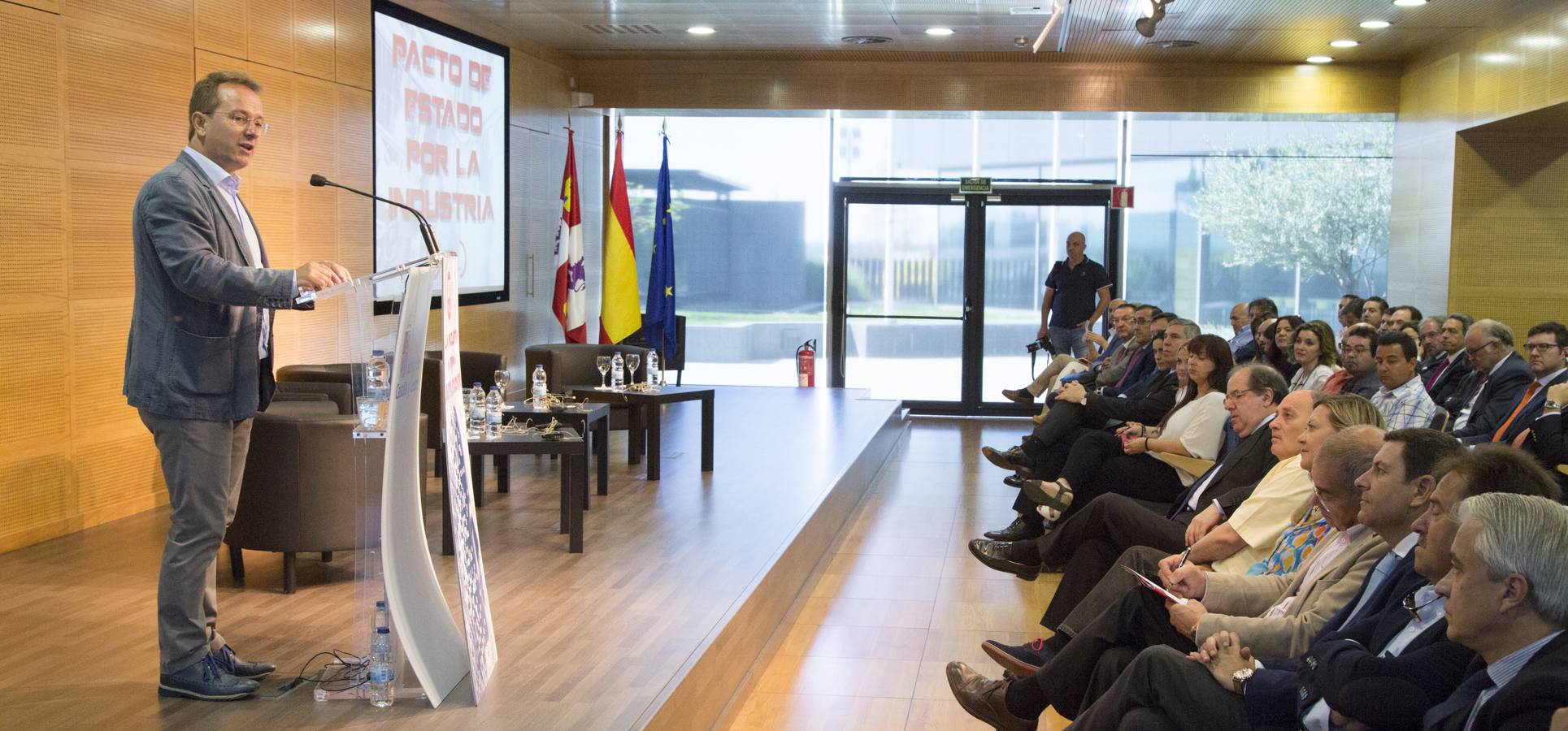 Herrera inaugura en Valladolid la Jornada &#039;La industria en España. Reflexiones&#039; organizada por UGT