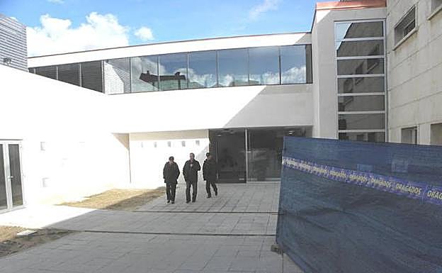 Entrada al Hospital de Benavente, por la calle Hospital