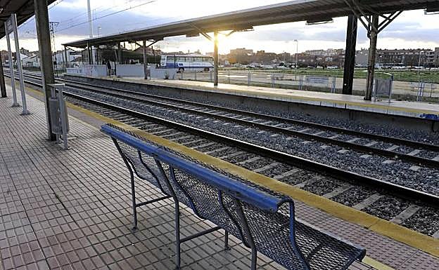 La estación del apeadero de la universidad