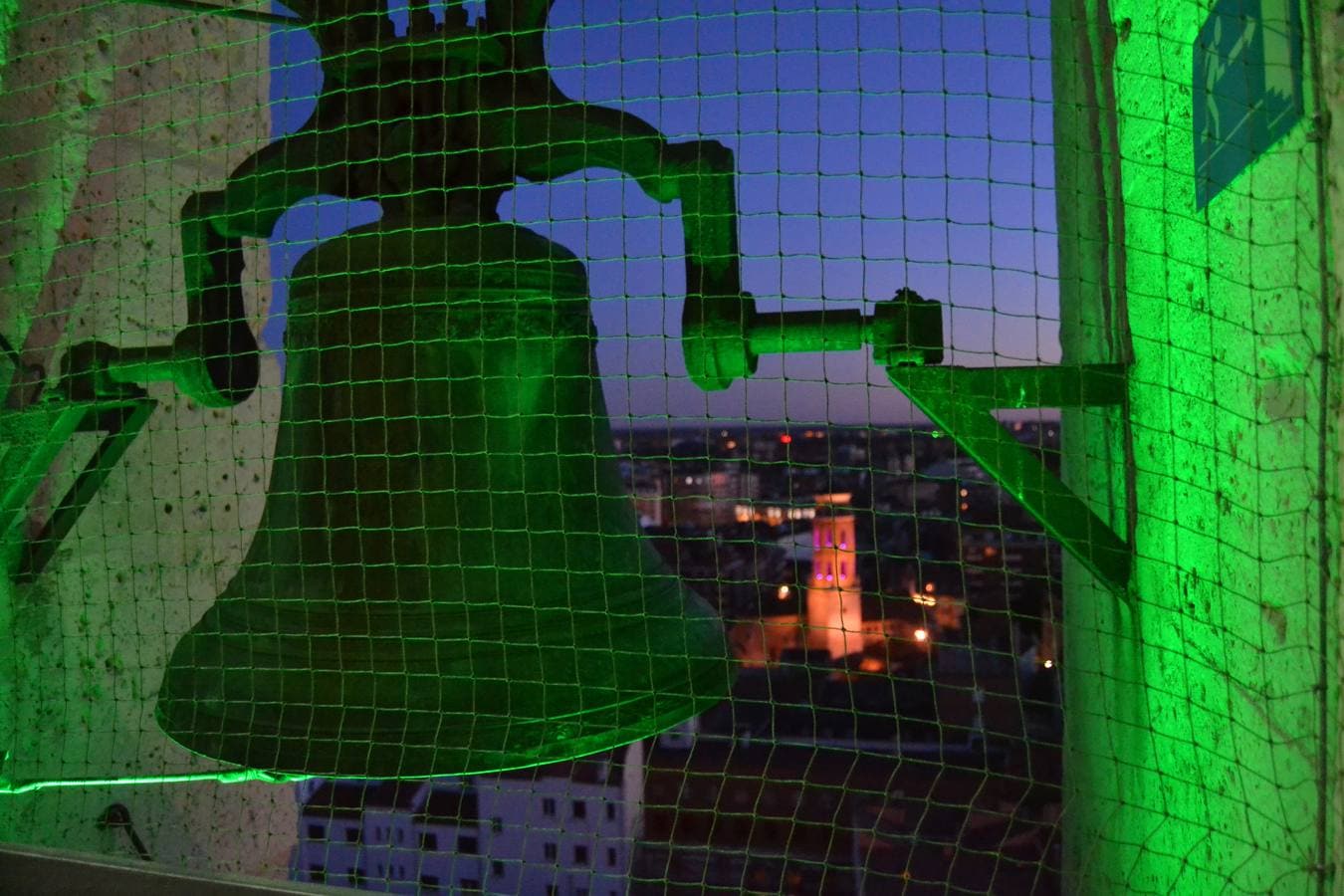 Visita a la torre de la Catedral de noche