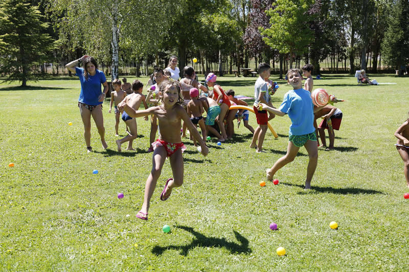 Gymkana en las fiestas en Monzón de Campos