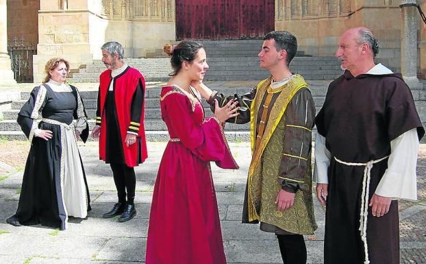 Actores de Esfinge Teatro durante un ensayo de ‘Don Juan, señor de Salamanca’. 