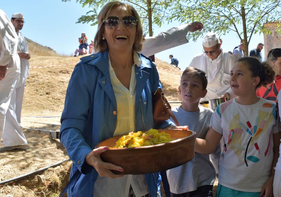 Paella en Olleros y visita turística a la ermita