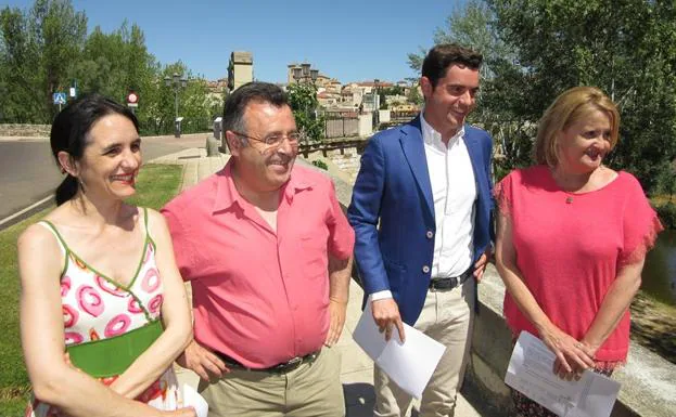 Los socialistas Soraya Merino, José Ignacio Martín Benito, Antidio Fagúndez y Mar Rominguera.